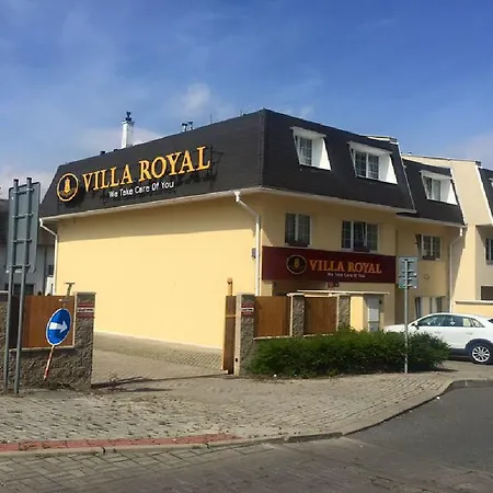 Royal Гостевой дом 3*